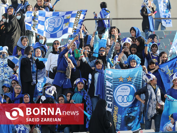 دیدار تیم های قوتبال استقلا ل۰ پیکان