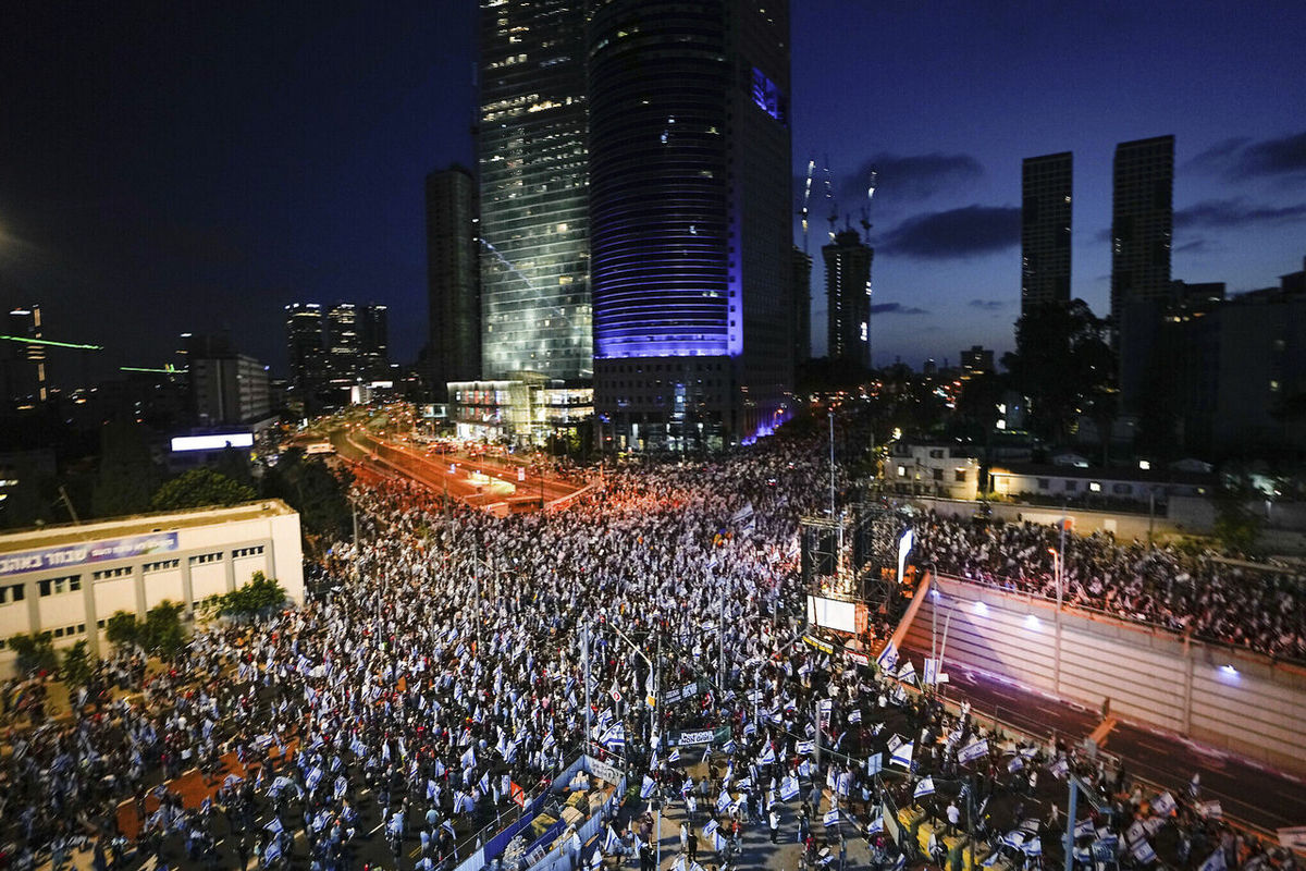 در بیست‌ودومین هفته اعتراضات در تل‌آویو ۹۵هزار نفر به خیابان آمدند