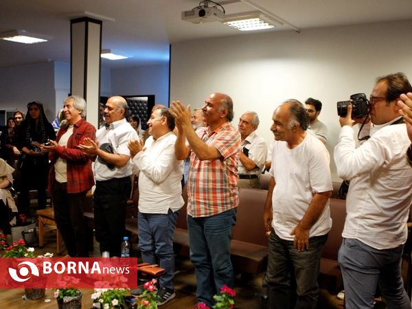 تجلیل از کریم اکبری مبارکه در فرهنگسرای معرفت