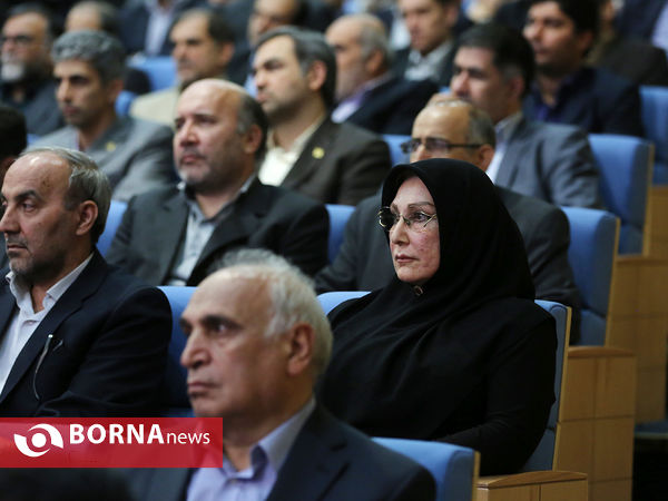 ضیافت افطار رییس جمهوری با اساتید و پزشکان