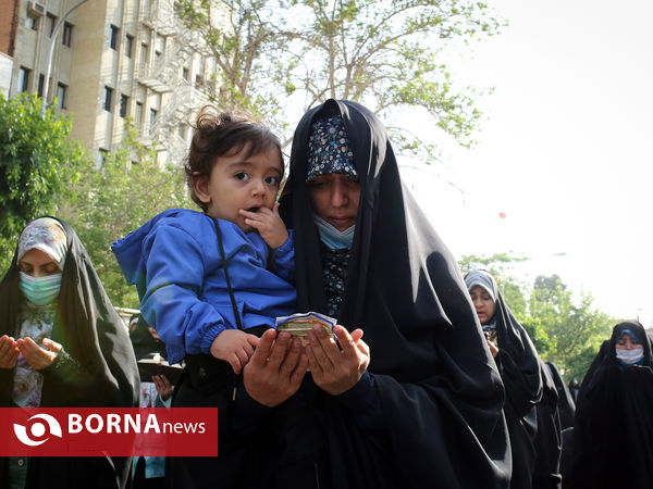 نماز عید سعید فطر - حوالی دانشگاه تهران