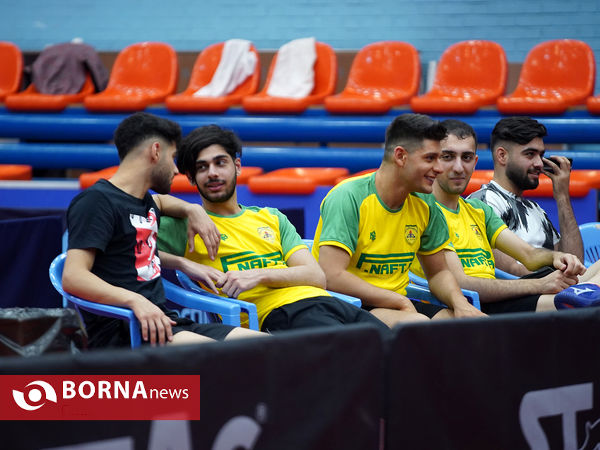 مسابقات  لیگ برتر بزرگسالان تنیس روی میز