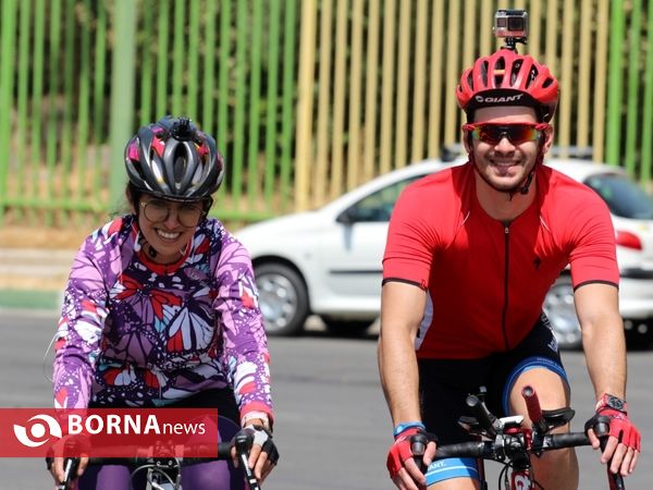 یک روز با دچرخه سواران تهران