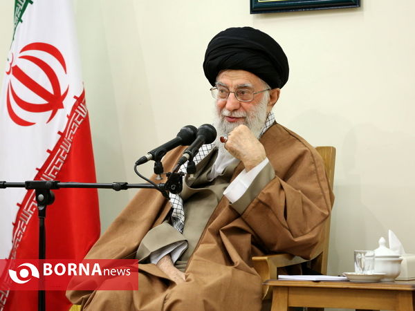 دیدار مسئولان دفتر تبلیغات اسلامی با رهبر انقلاب