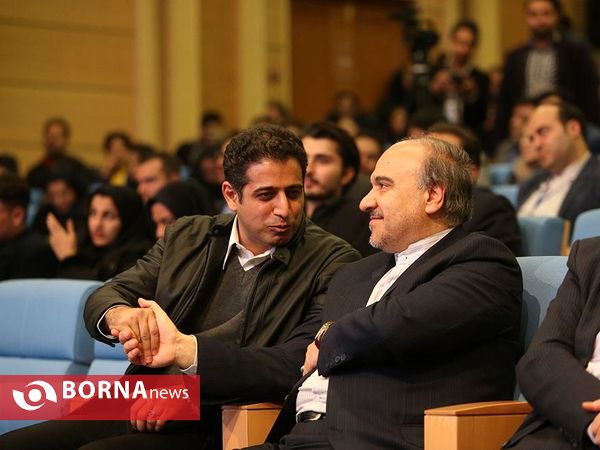 هم اندیشی صمیمانه جوانان با دولت