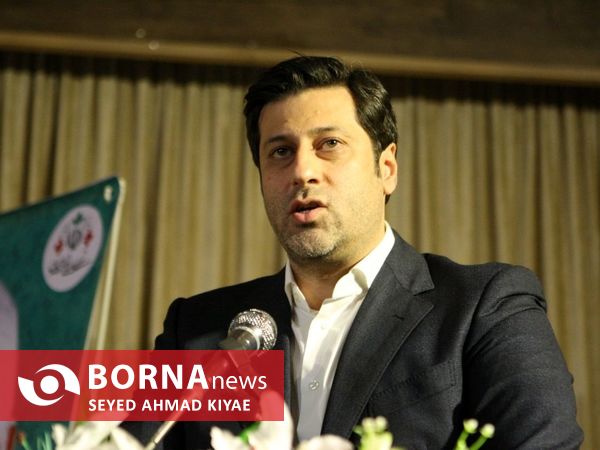 رونمایی از تندیس دکتر مجتهدی بنیانگذار دانشگاه صنعتی شریف