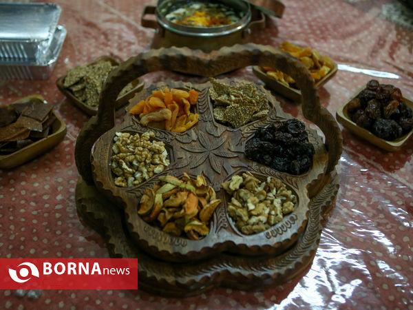 دهمین جشنواره خیریه غذاهای سنتی ایران در مجتمع آموزشی رهیار