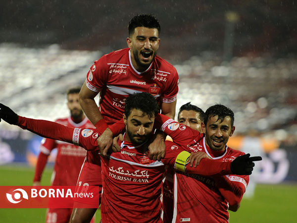 دیدار تیم های فوتبال پرسپولیس - ویستا توربین
