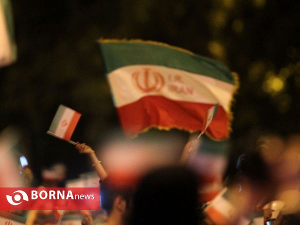 تماشای دیدار ایران و پرتغال - لاهیجان
