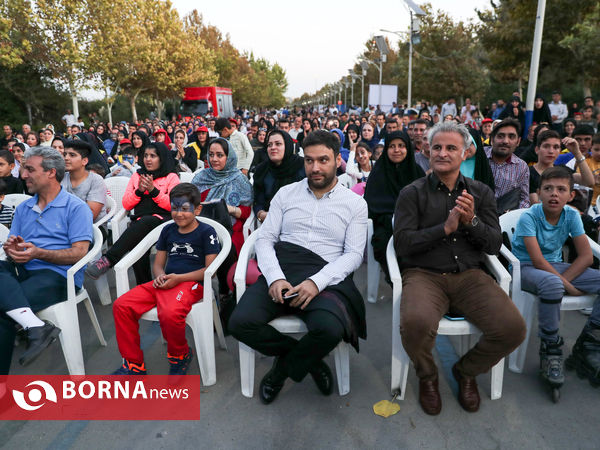 در حاشیه همایش پیاده روی روز ملی آتش نشانی