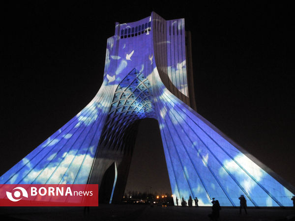 اجرای  نورپردازی سه بعدی ( ویدئو مپینگ ) به مناسبت اولین سالگرد درگذشتگان پرواز ۷۵۲ هواپیمایی اوکراین