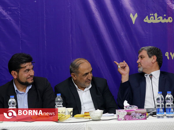 دیدار مردمی اعضای فراکسیون امید با شهروندان منطقه ۷ تهران