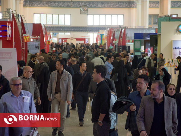 در حاشیه نمایشگاه مطبوعات