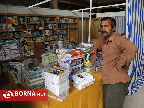 آماده سازی نمایشگاه کتاب ۹۷