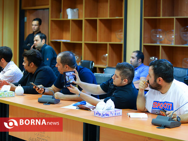 نشست خبری مربیان تیم های پرسپولیس و نساجی