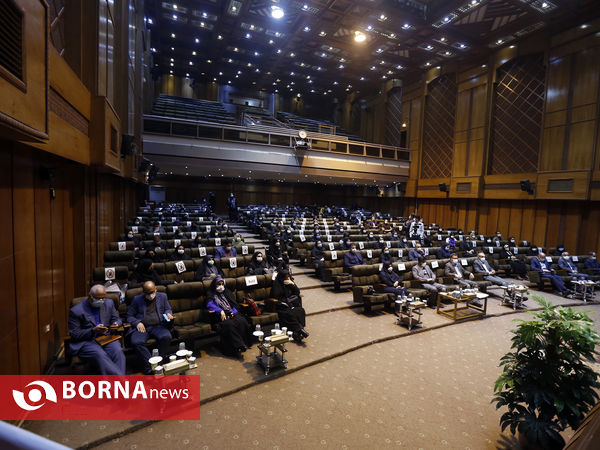 مراسم تجلیل از بانوان قهرمان مربیان ، داوران بین‌المللی استان فارس