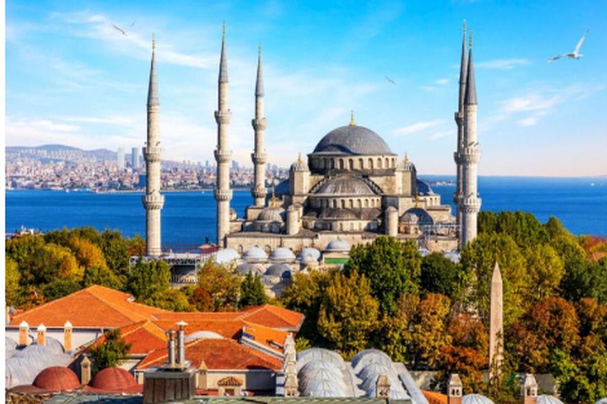 کدام فصل برای سفر به استانبول بهتر است؟