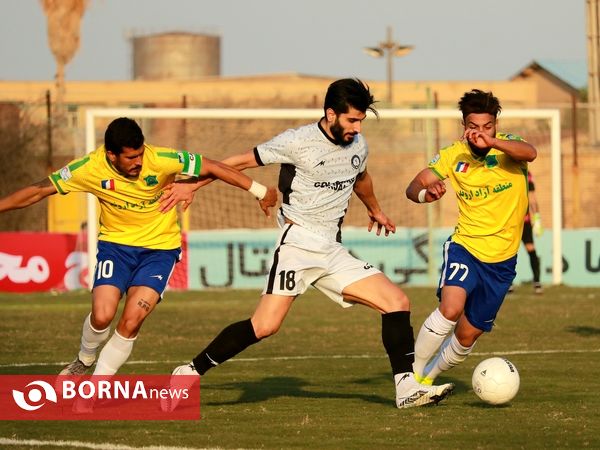 دیدار تیم های صنعت نفت - گل گهر