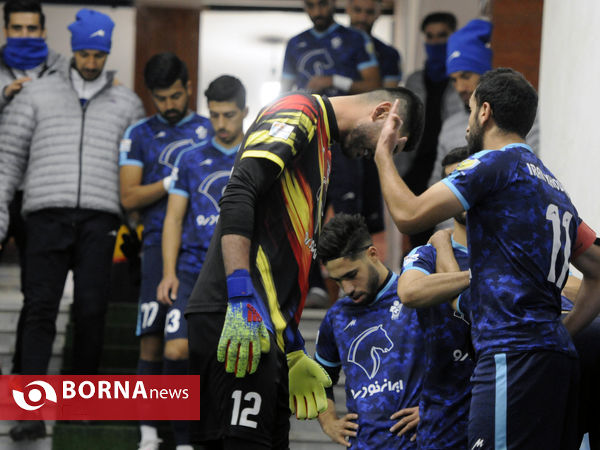 دیدار تیم های فوتبال پیکان- آلومینیوم اراک