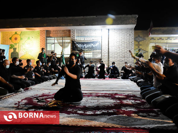 عزاداری شب عاشورای حسینی (ع) مهاجرین افغانی مقیم اراک