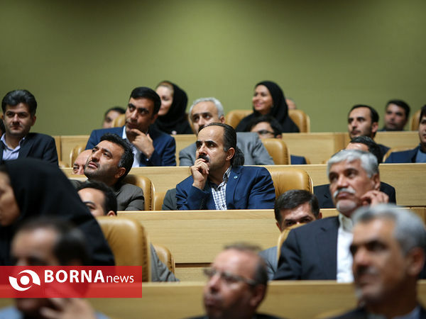 رییس‌جمهوری در جمع تلاشگران عرصه تعاونی‌های کشور