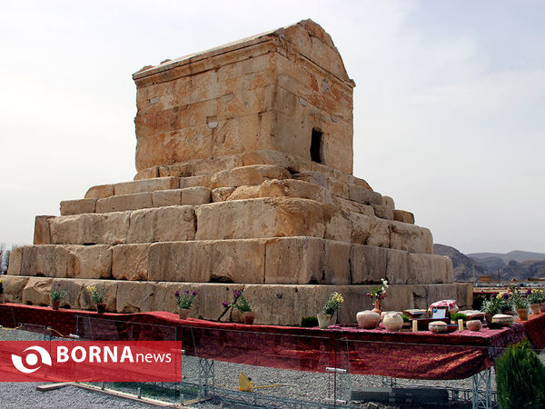حال و هوای نوروز در مجموعه باستانی پاسارگاد