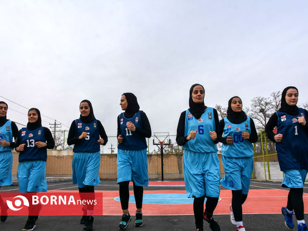 تمرینات تیم بسکتبال اکسیژن اراک