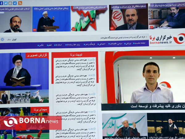 در حاشیه نمایشگاه مطبوعات "تیتر یک "