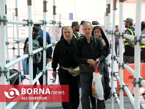 اعزام زوار اربعین از مرز تمرچین آذربایجان غربی