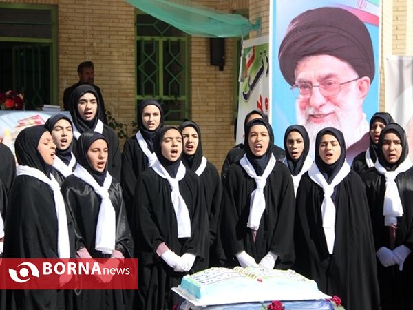 استاندار يزد در خاتم