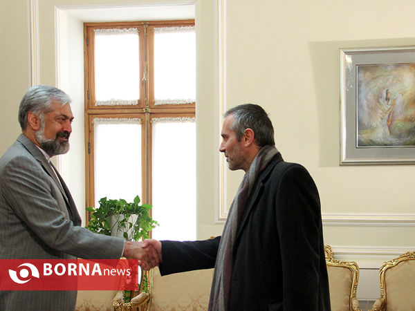 دریافت استوارنامه سفرای اسلوونی و کامبوج