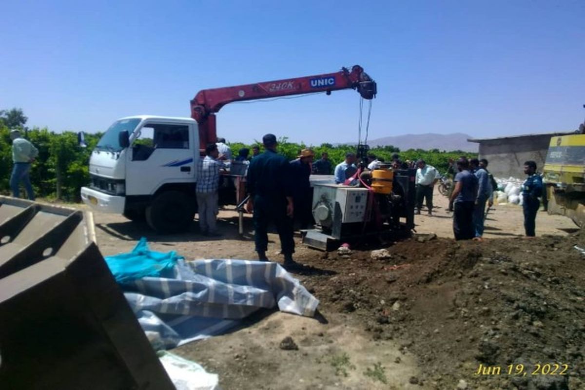 20 حلقه چاه غیرمجاز در شهرستان تاکستان مسدود شد