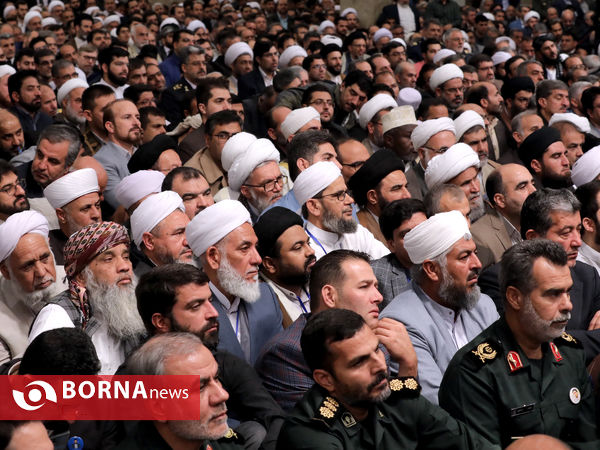 دیدار مسئولان نظام و میهمانان کنفرانس وحدت اسلامى‌ با رهبر انقلاب