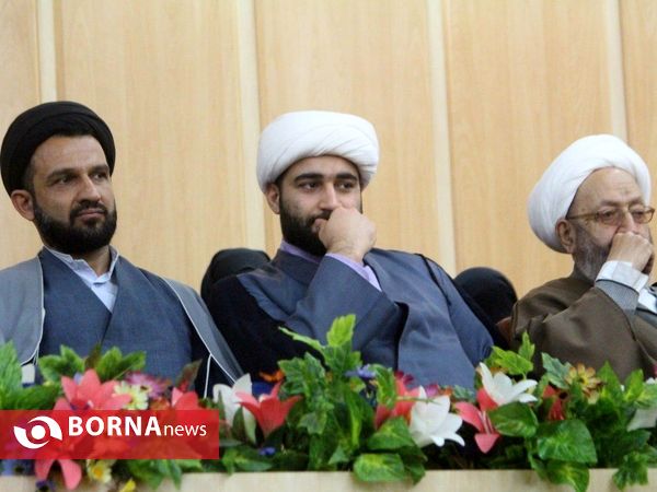 نشست  علماء و روحانیون استان گیلان با معاون پارلمانی رئیس جمهور
