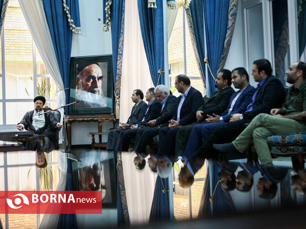 دیدار جمعی از مدیران اصحاب رسانه با یادگار امام