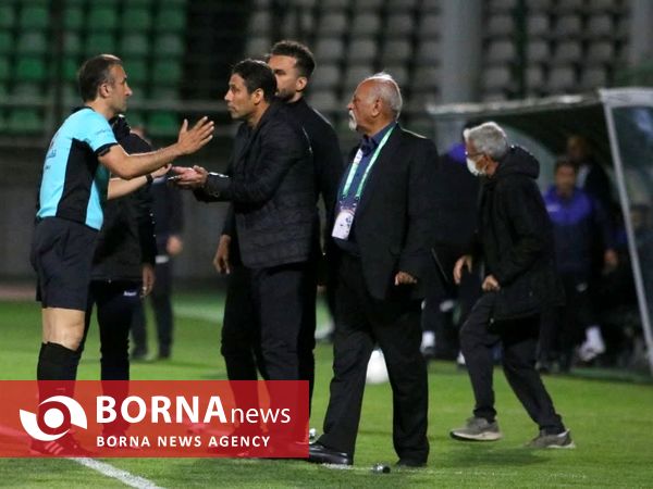 دیدار تیم های فوتبال ذوب آهن اصفهان- گل گهر سیرجان