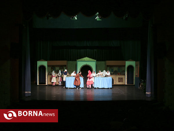 اجرای تئاتر وقایع الاتفاقیه در تماشاخانه سنگلج