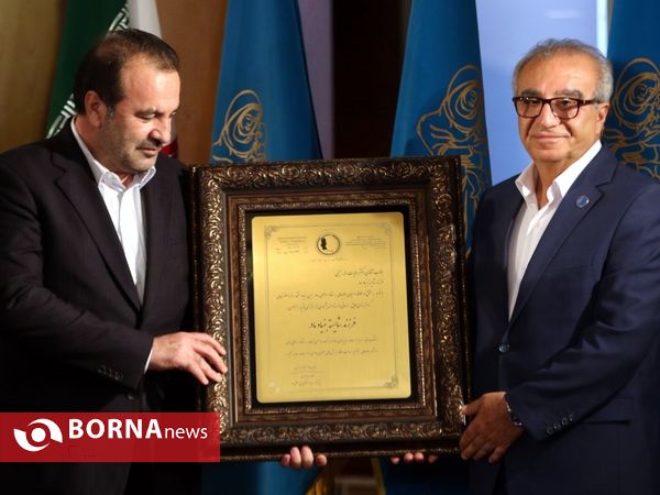 سومین آیین نکوداشت مادران نمونه شهر شیراز
