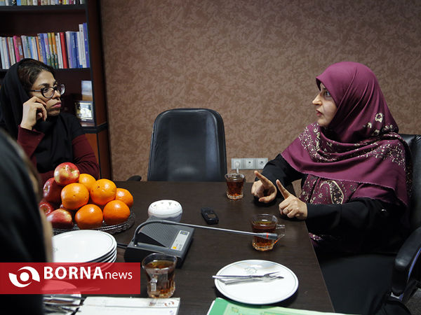 حضور طیبه سیاوشی و فاطمه ذوالقدر نمایندگان مردم تهران در خبرگزاری برنا