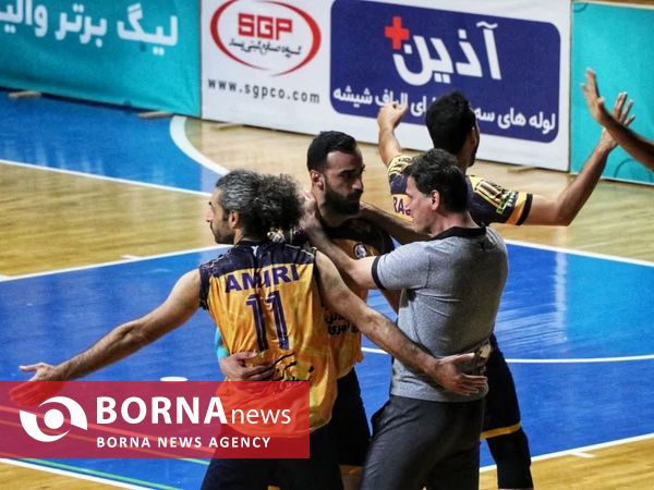 هفته هشتم لیگ برتر والیبال؛دیدار تیم‌های گیتی پسند و شهرداری گنبد