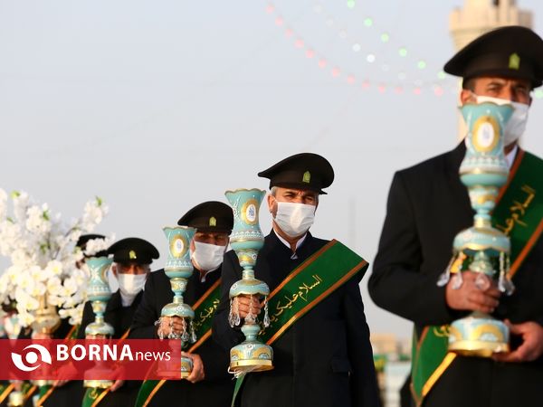 آیین تعویض پرچم گنبد مسجد مقدس جمکران