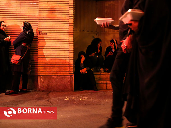شب هشتم محرم در محله "چهارراه آبسردار تهران"