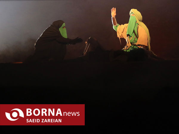 نمایش میدانی «تنهاتر از مسیح»