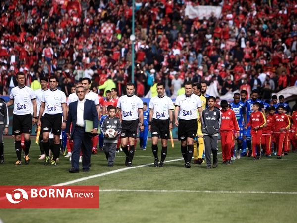 دیدار تیم های فوتبال پرسپولیس- استقلال