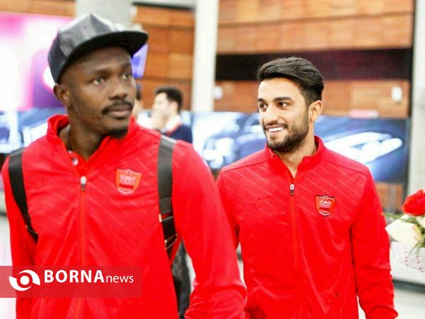 بازگشت تیم فوتبال پرسپولیس به ایران
