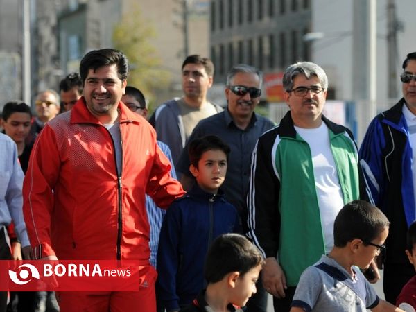 همایش پیاده روی خانوادگی بمناسبت هفته دفاع مقدس- شهرقدس