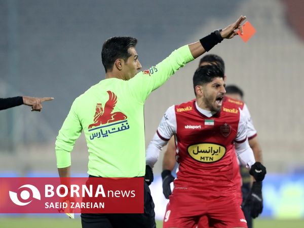 دیدار تیم های پرسپولیس تهران - نساجی مازندران