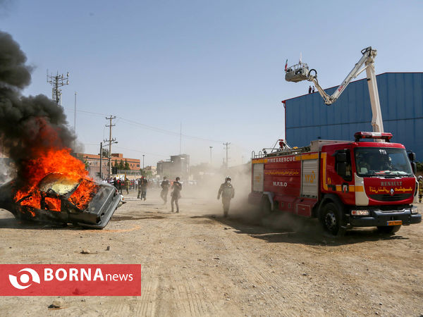 مانور بزرگ امداد و نجات نیروهای آتش نشان