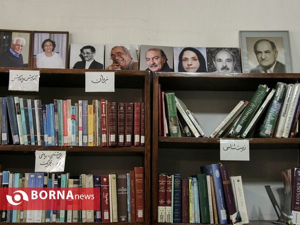 کتابگردی احمد مسجد جامعی