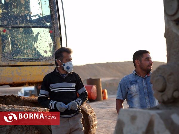 بازديد خبرنگاران از عمليات مهار ريزگردها